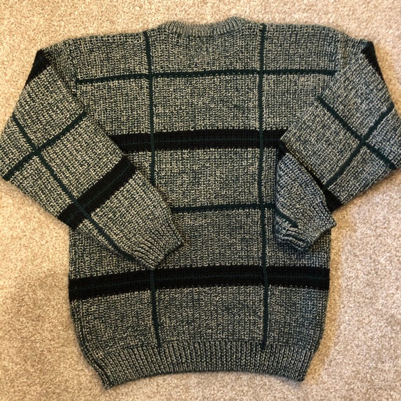 Pullover - Picture 5 of 5